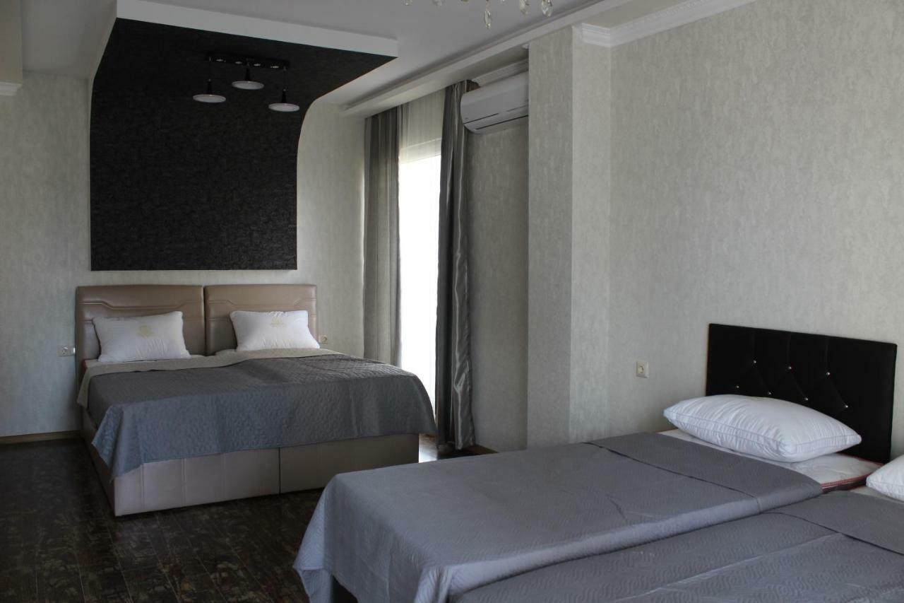 Union Hotel Batumi Ngoại thất bức ảnh