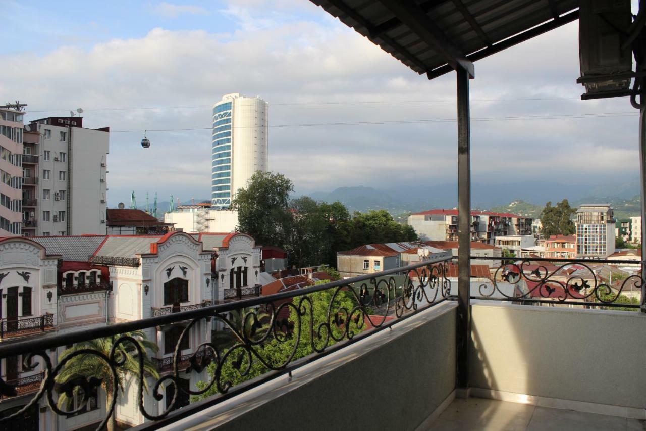 Union Hotel Batumi Ngoại thất bức ảnh