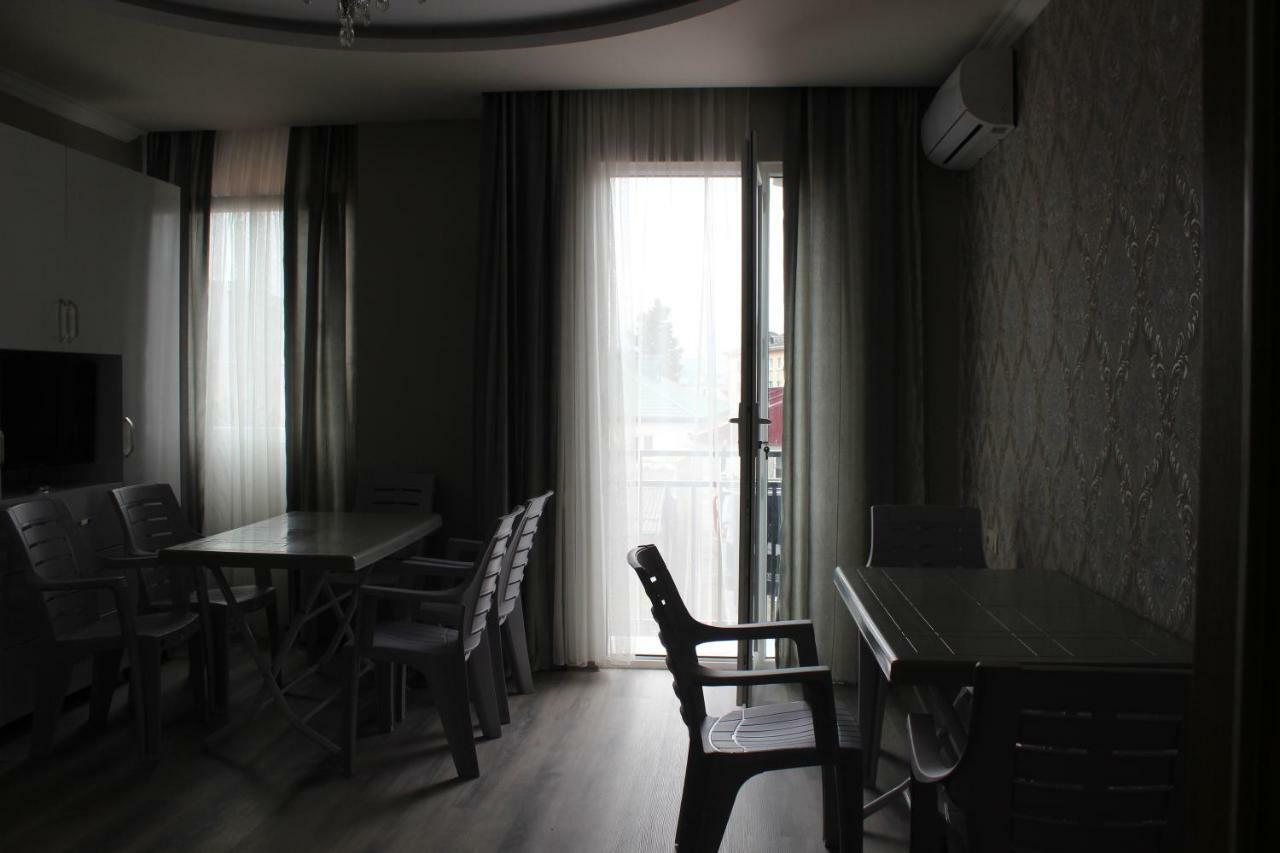 Union Hotel Batumi Ngoại thất bức ảnh