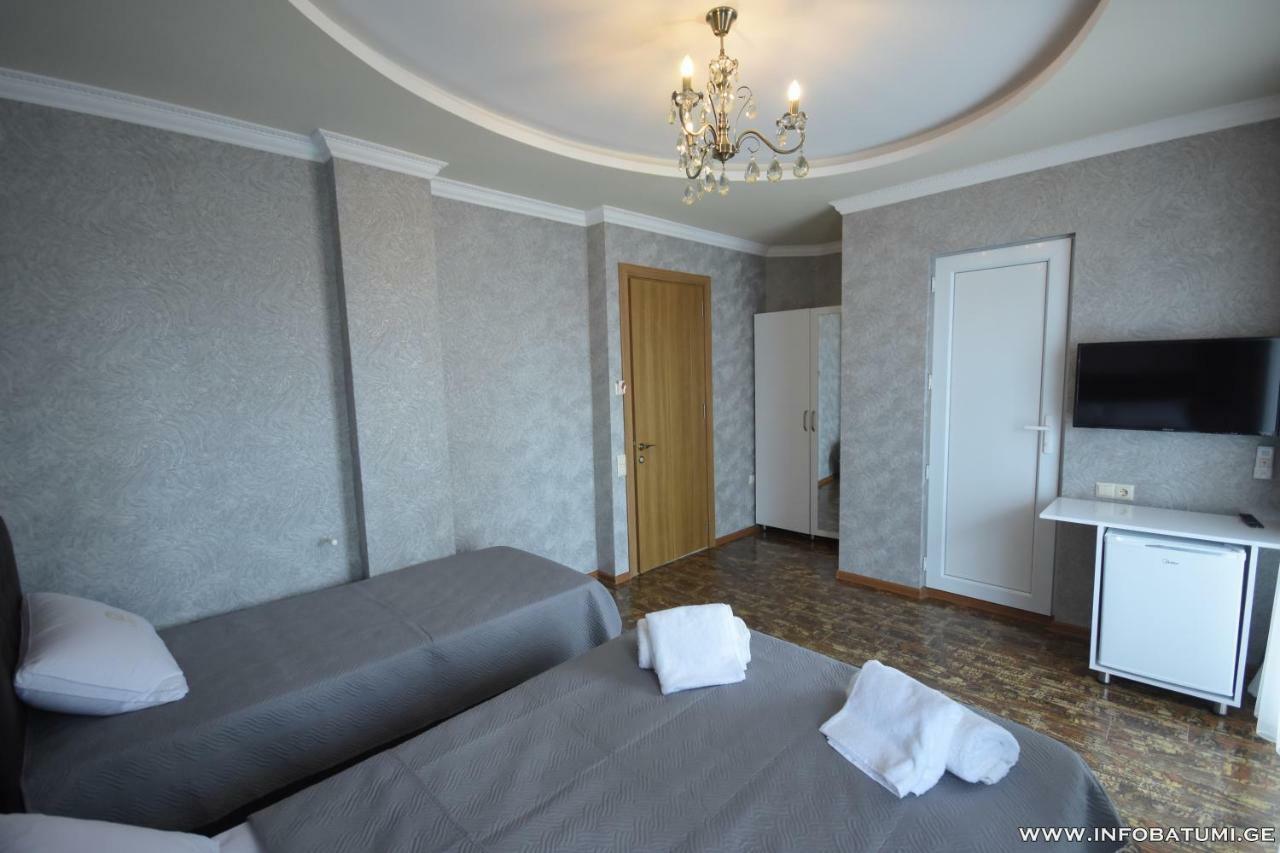 Union Hotel Batumi Ngoại thất bức ảnh
